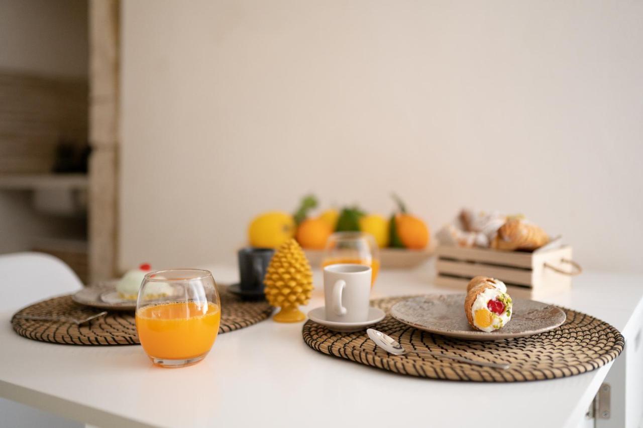 Ma-Ri House Apartment Syracuse ภายนอก รูปภาพ